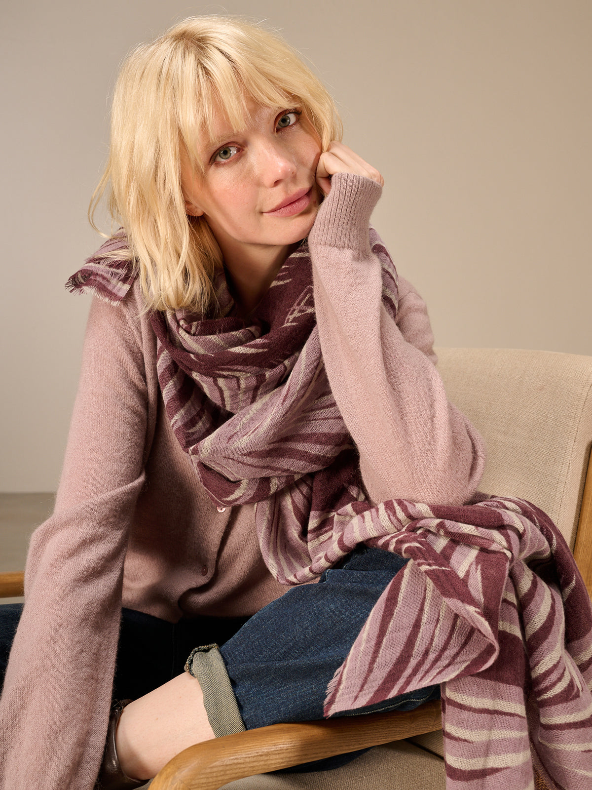 Wool scarf