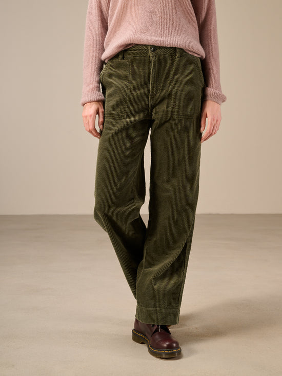 Straight-leg trousers