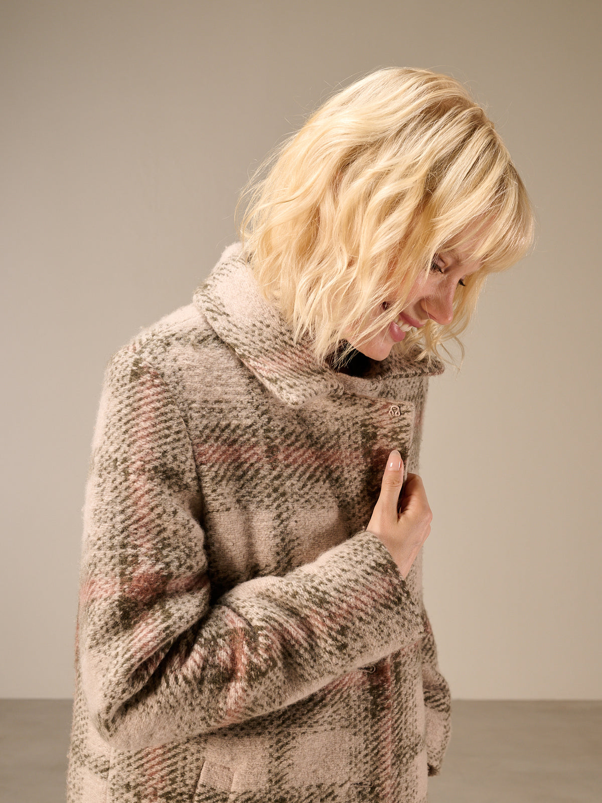 Coat with check pattern