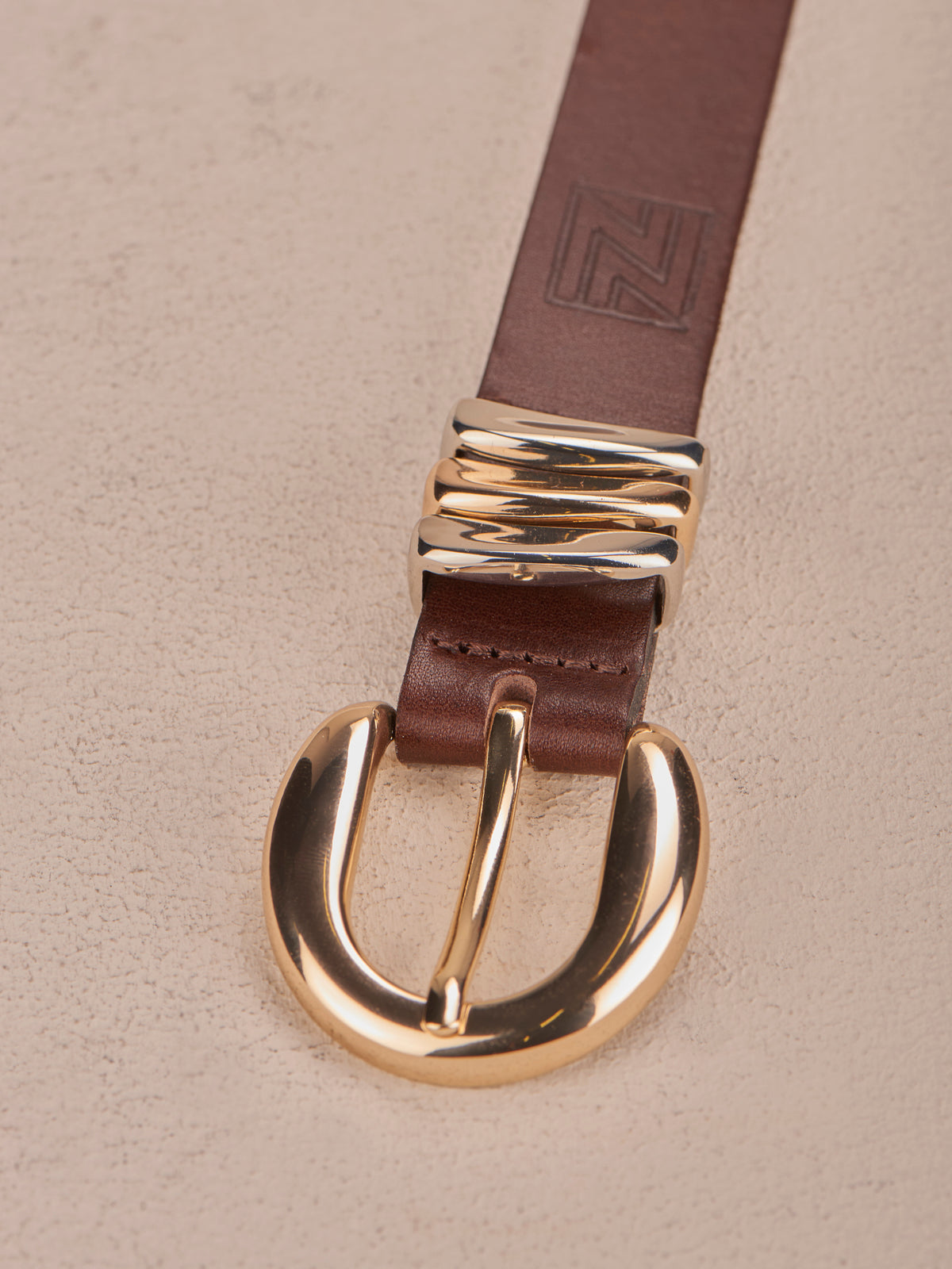 Leather belt