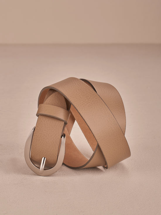 Leather belt