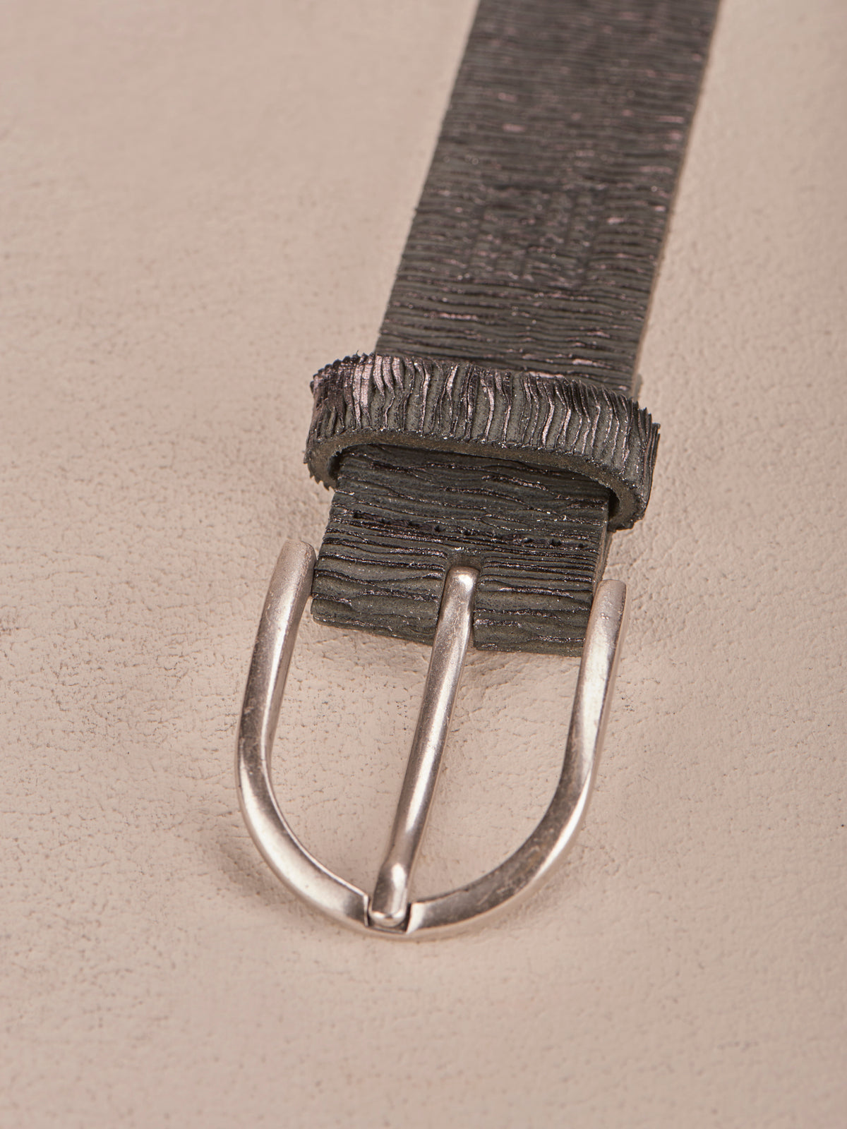 Leather belt