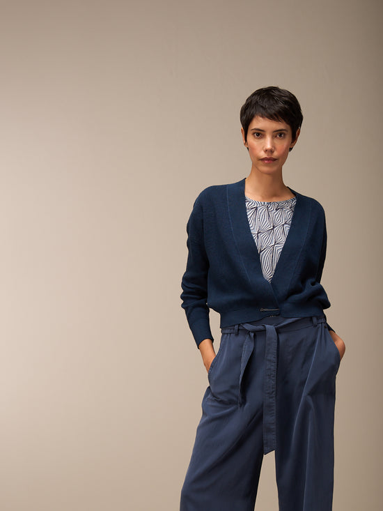 Giacca in maglia con scollo a V