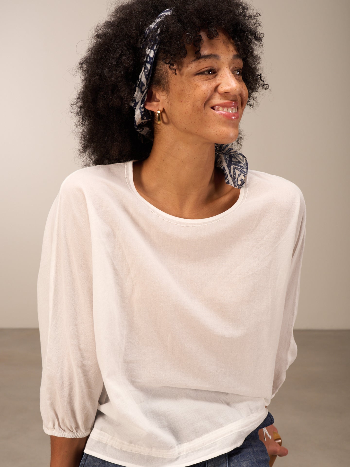 blouse à col rond