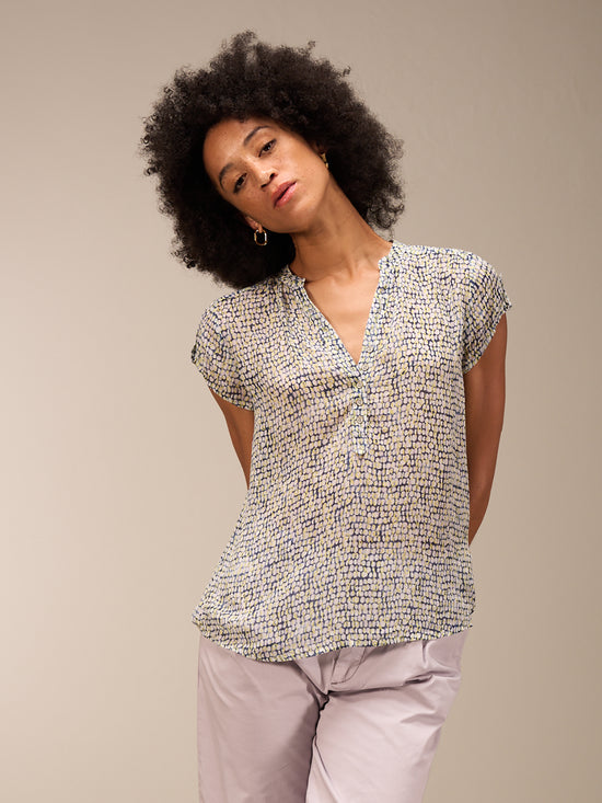 Blusa con scollo rotondo