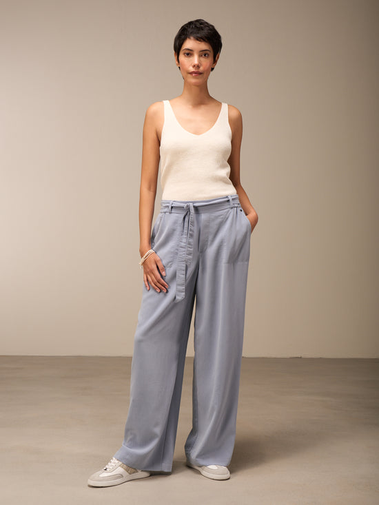 pantalon avec ceinture