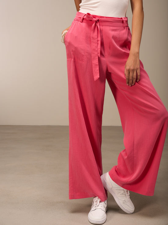 Pants with belt