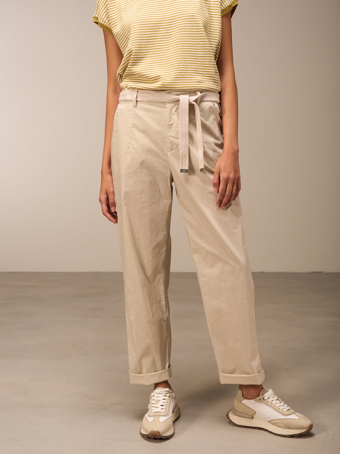 Chinos