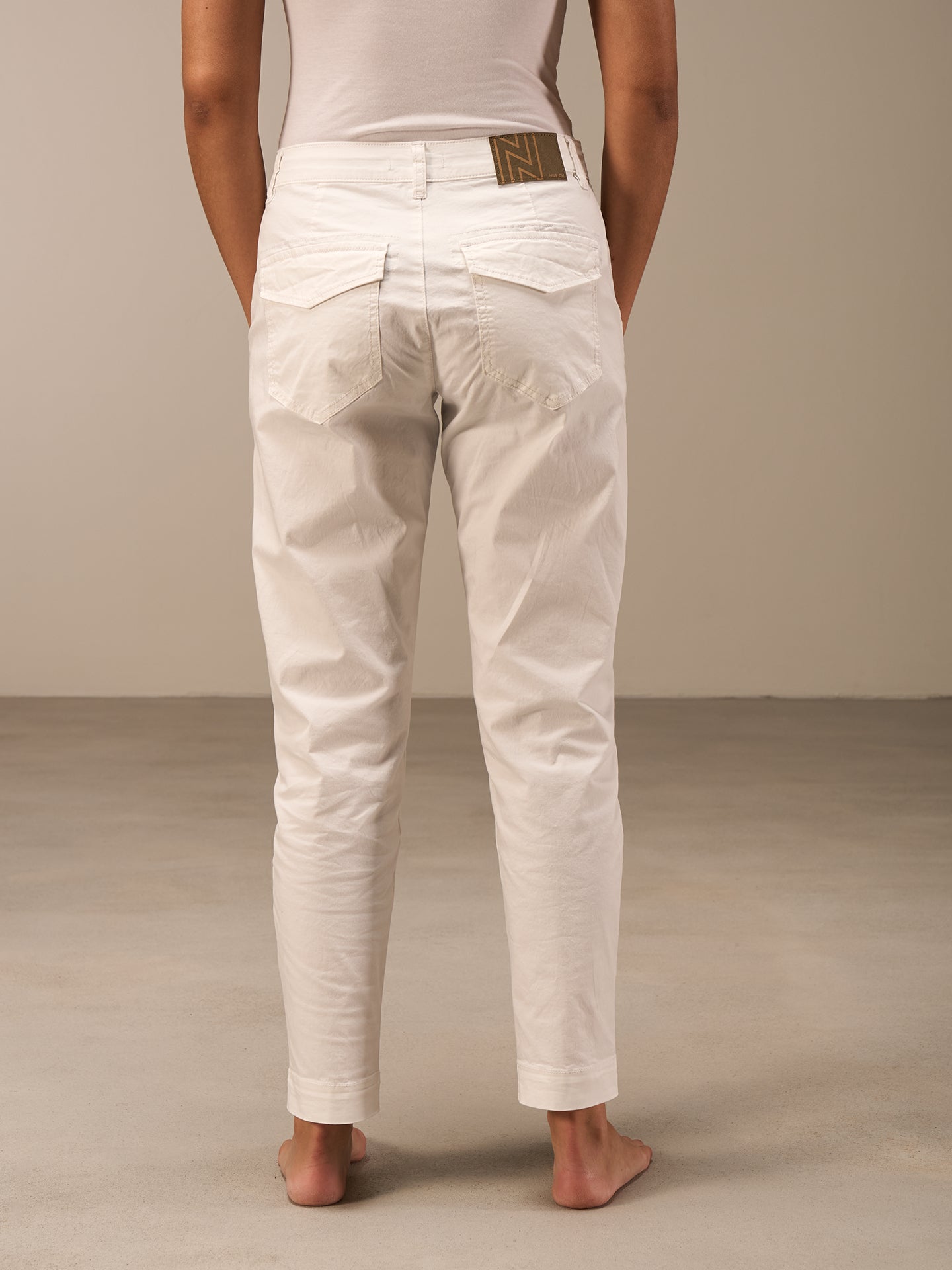 Chinos