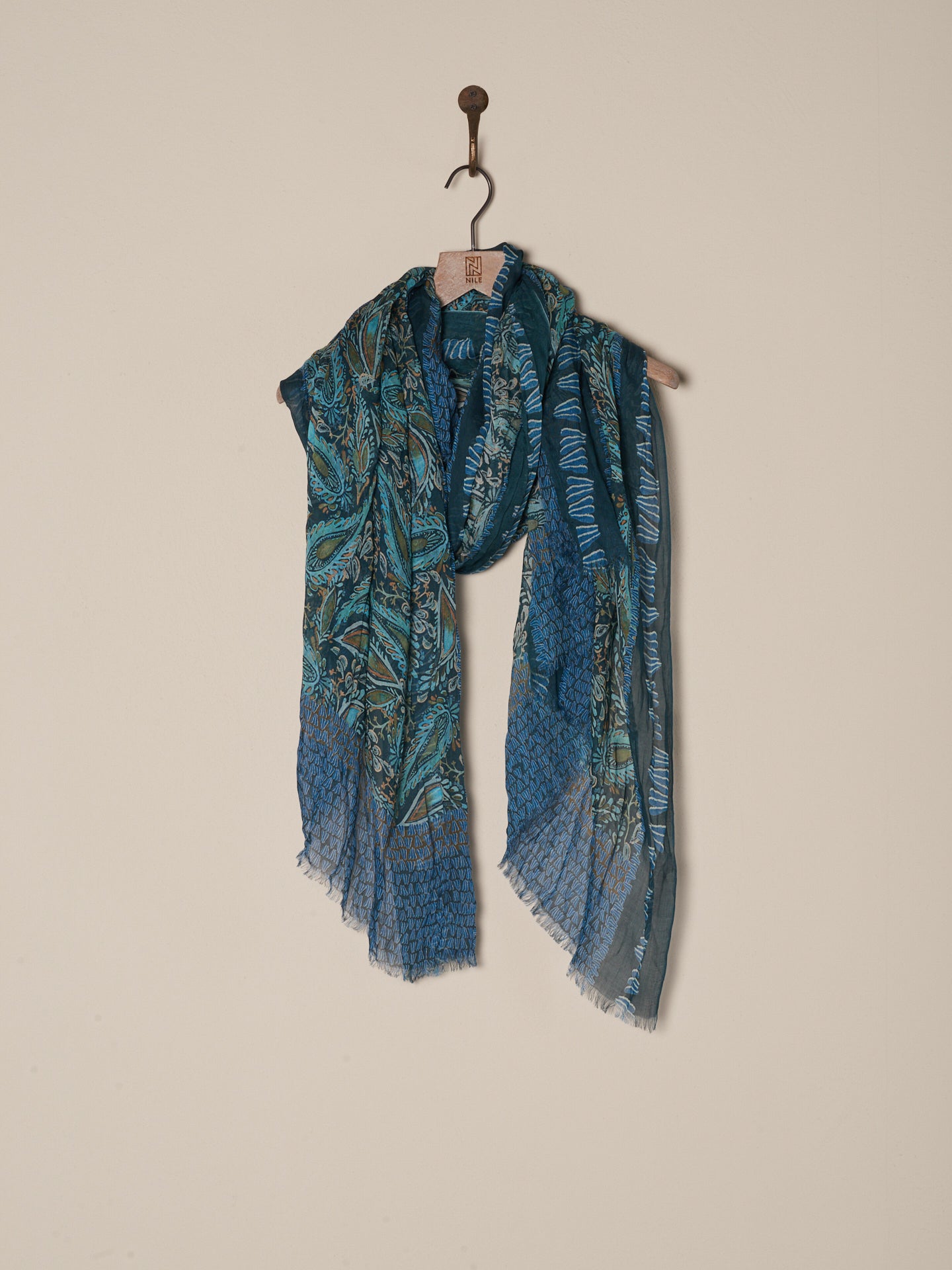 Printed scarf