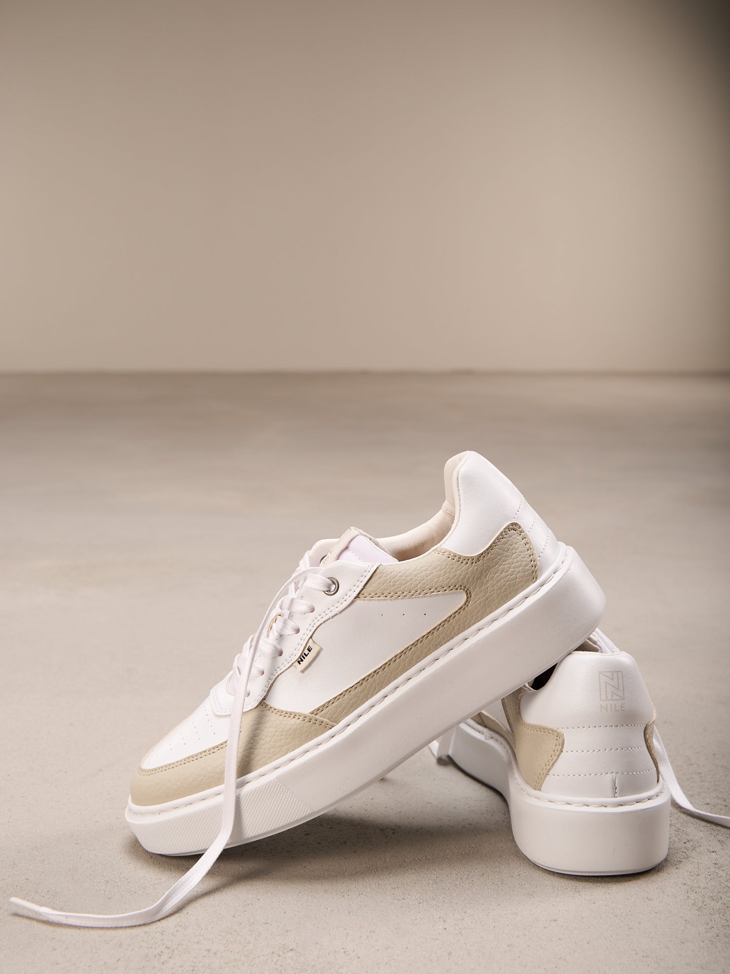 N86 sneakers