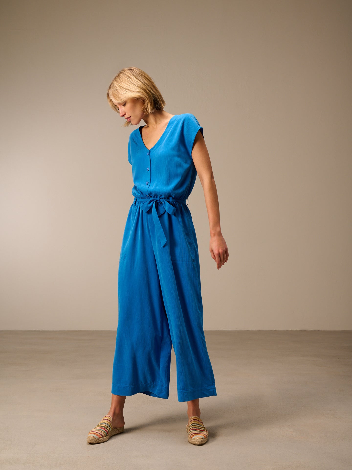 Jumpsuit with belt