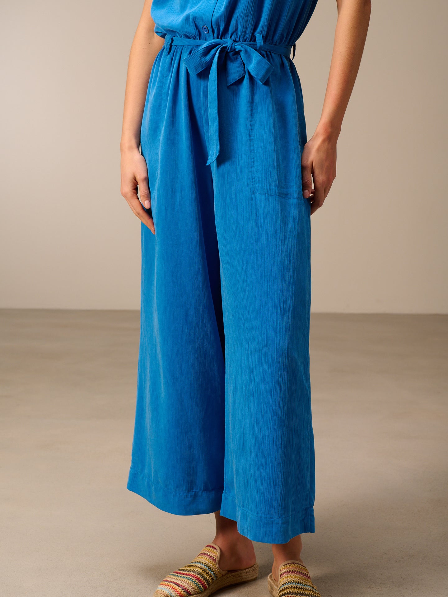 Jumpsuit with belt