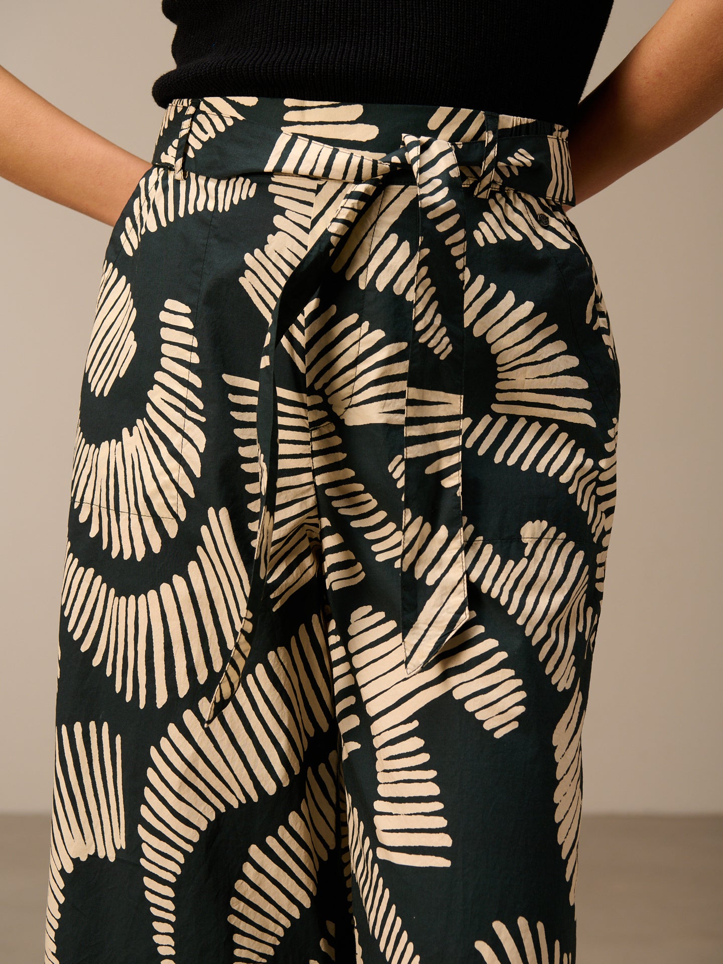Printed pants
