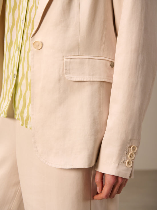 Blazer with notch lapel