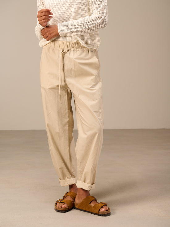Pants with elastic waistband