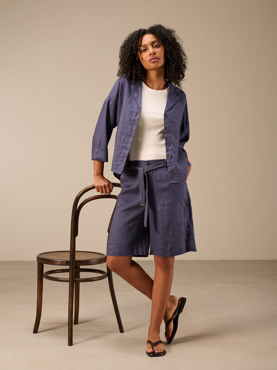 3/4-sleeved blouse
