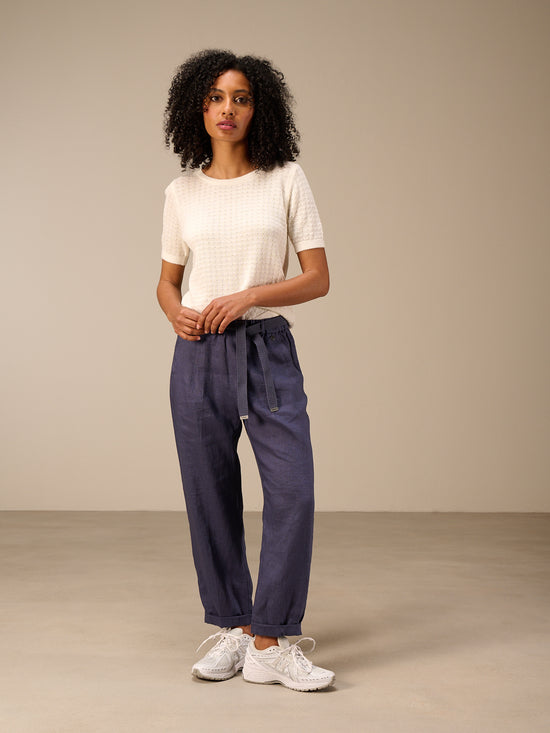 Pants with elastic waistband