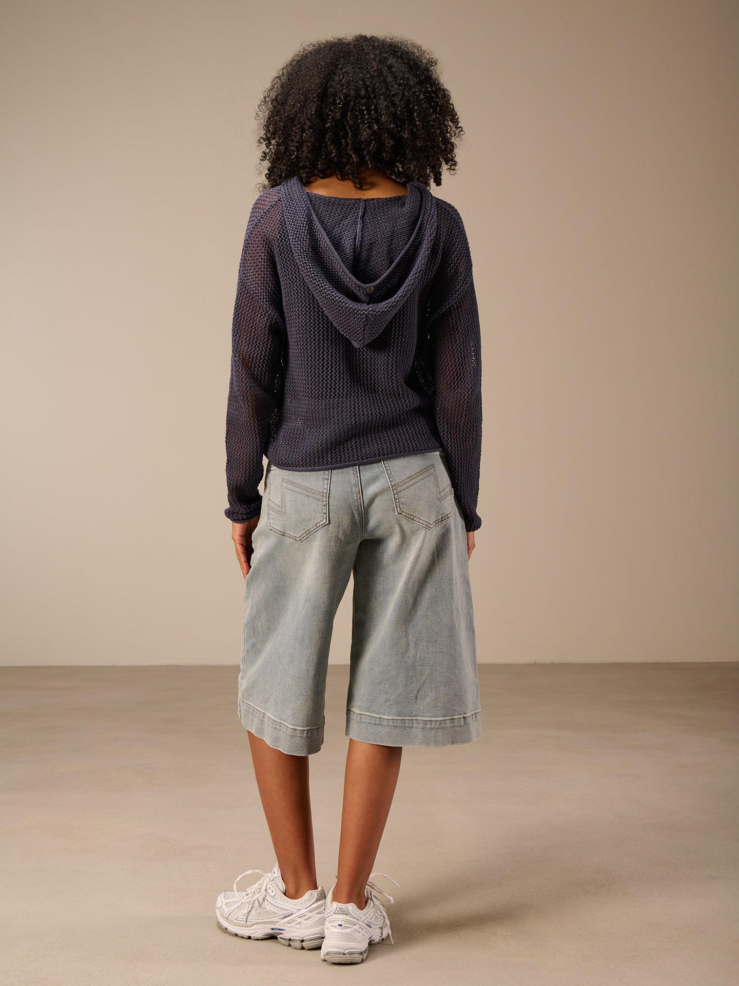 Pullover mit Kapuze