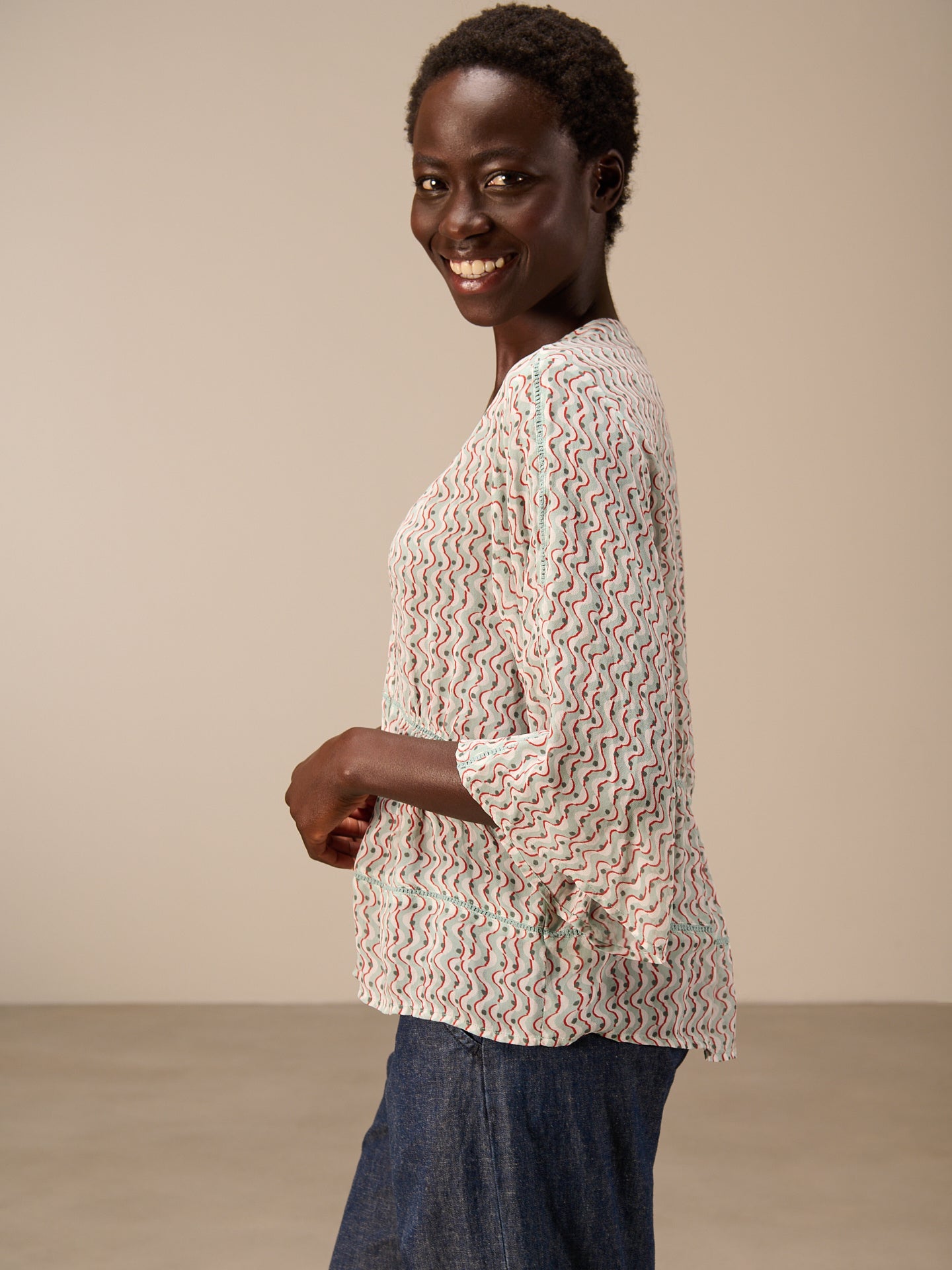 Blouse with lace insert