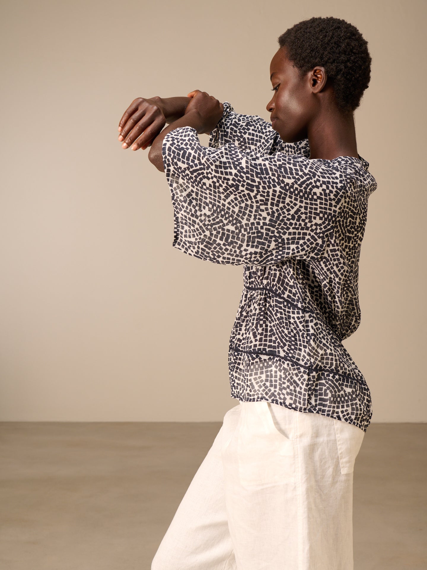 Blouse with lace insert