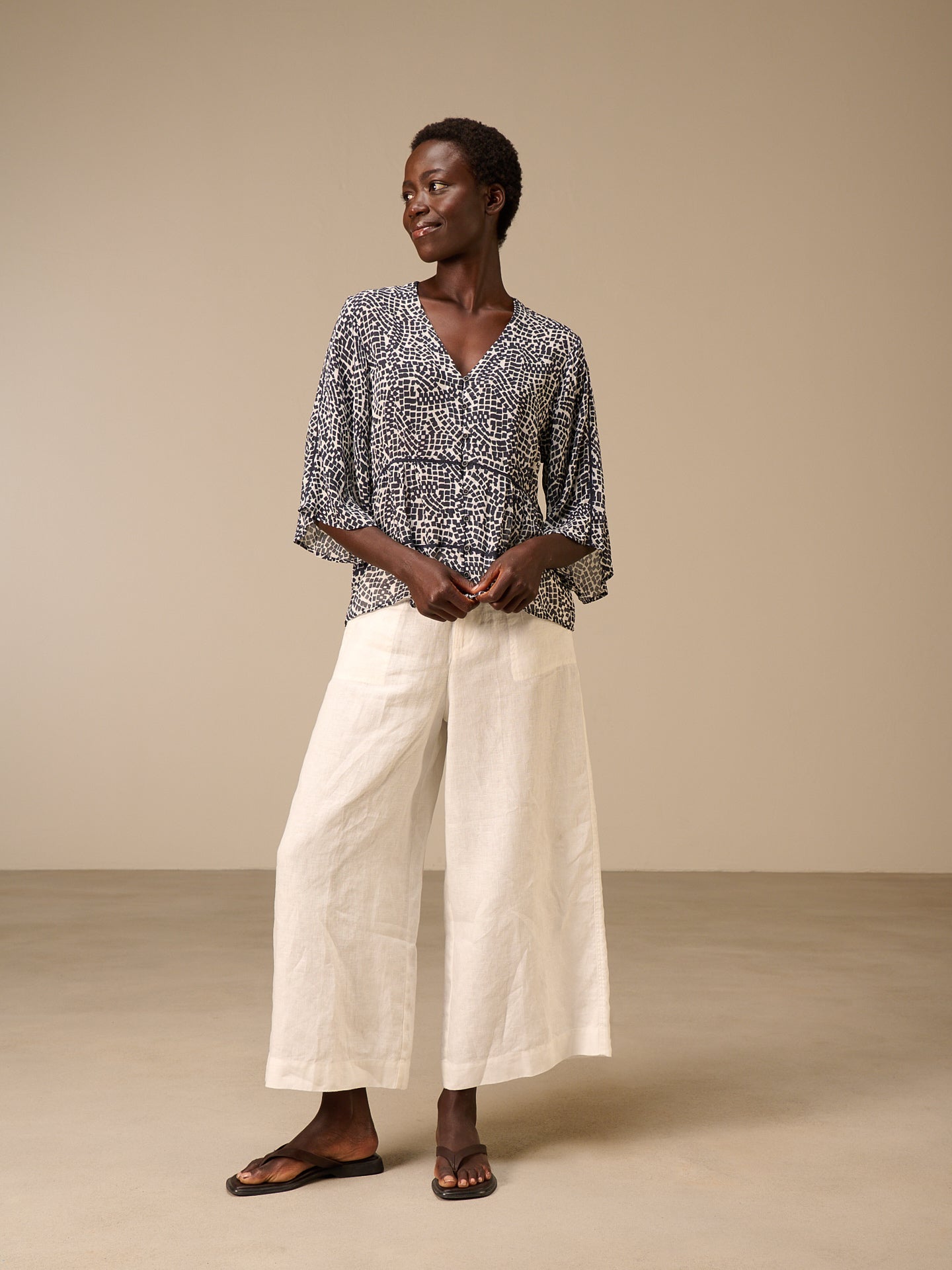Blouse with lace insert