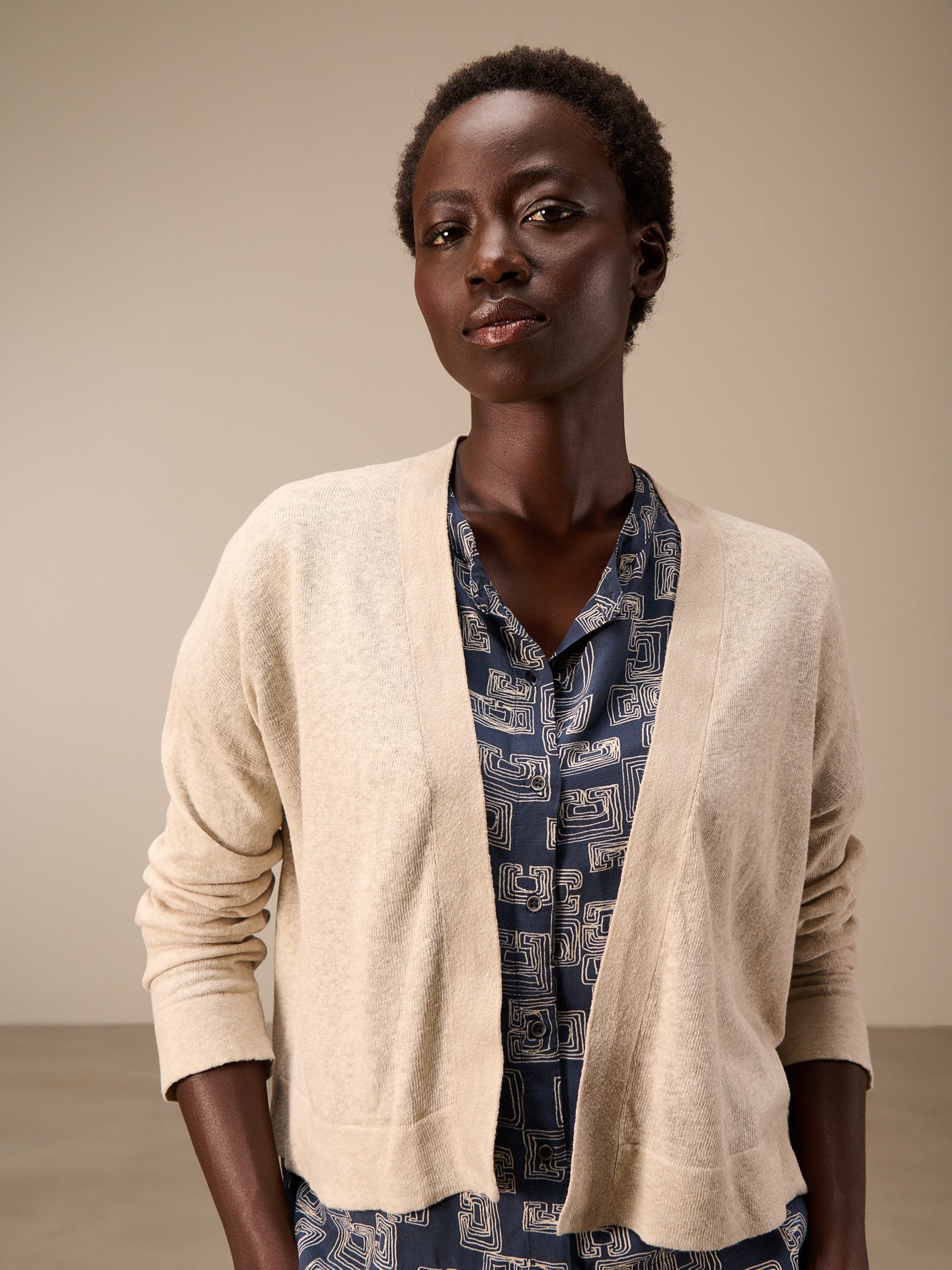 Cardigan with linen