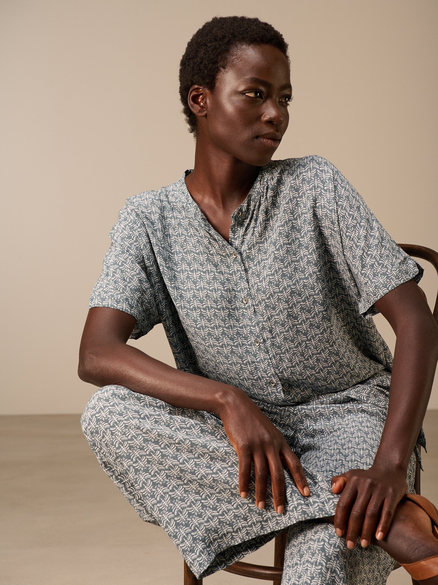 Blouse with stand-up collar