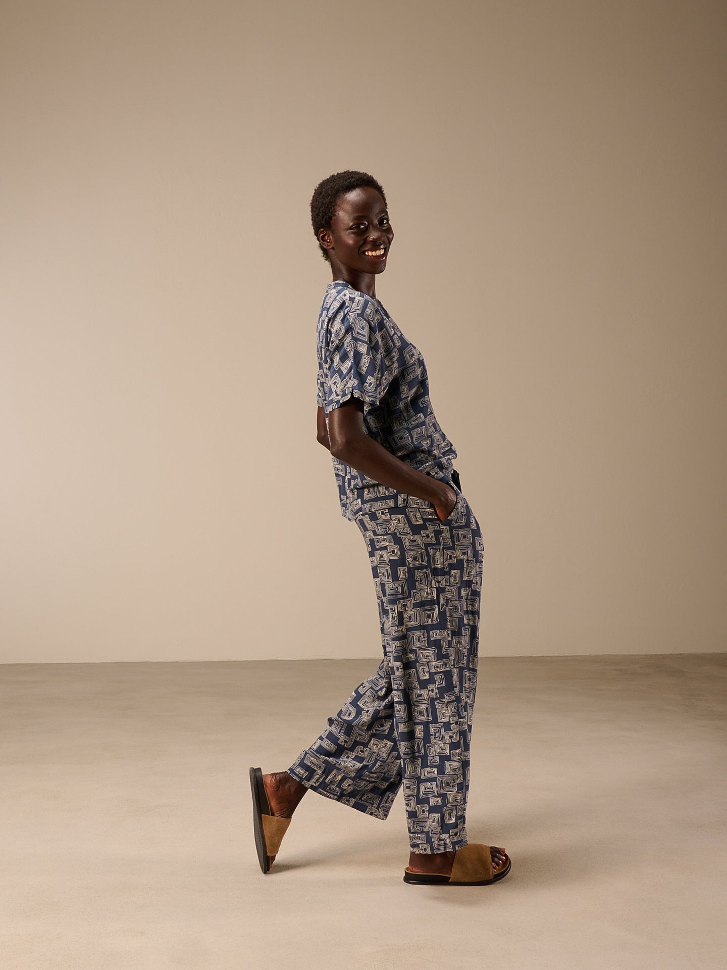Printed pants
