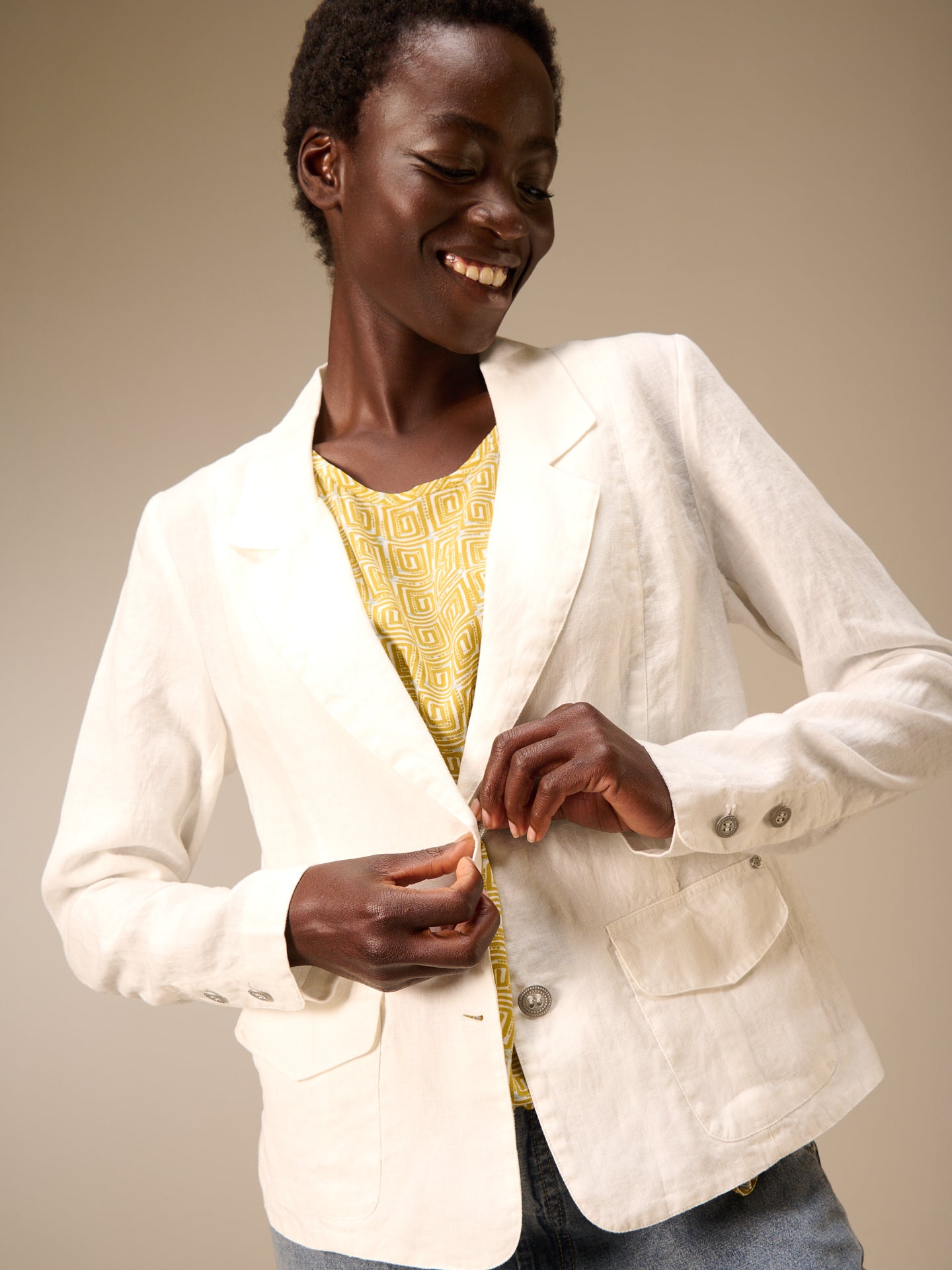 Jacket with notch lapel