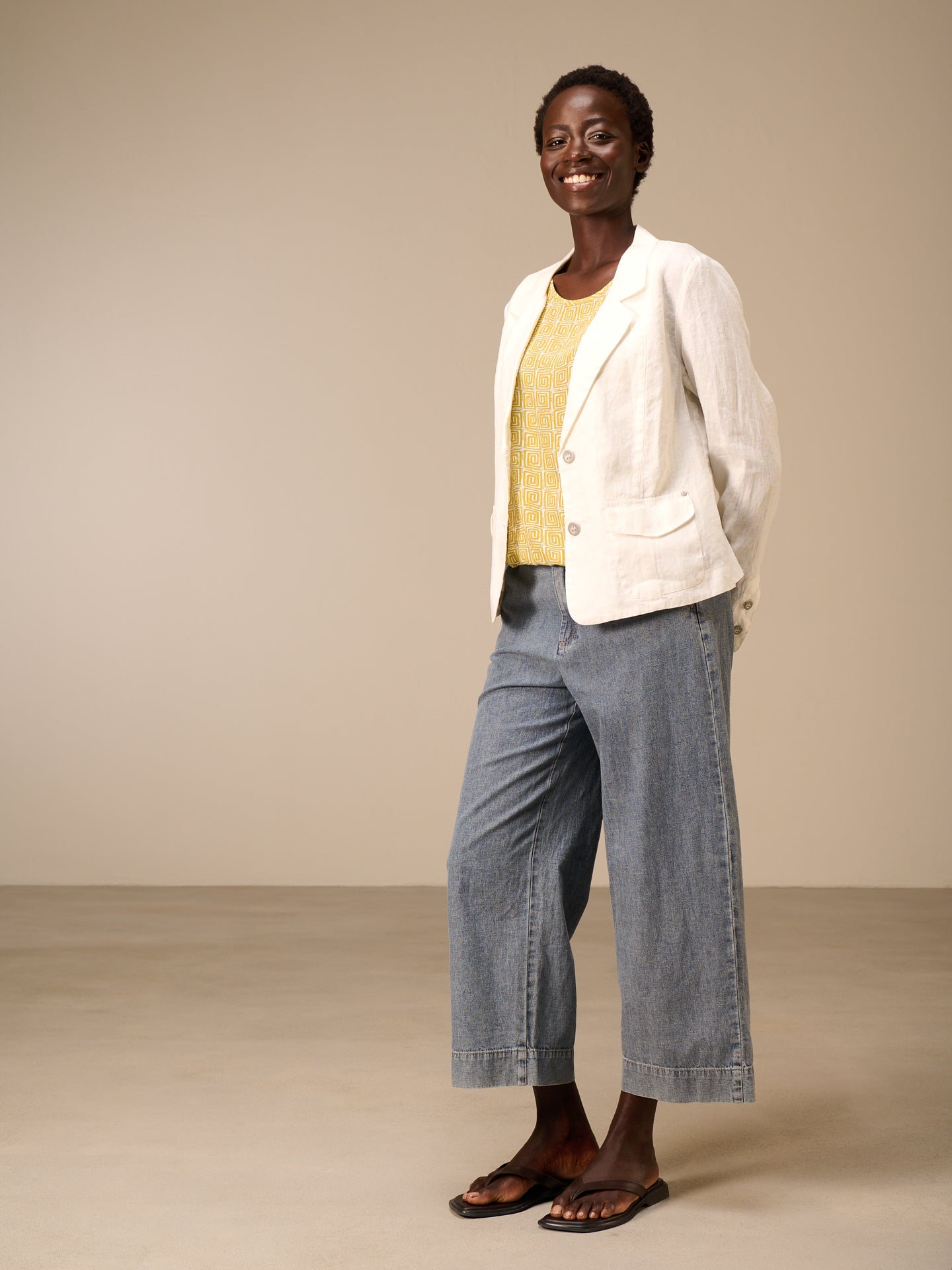 Jacket with notch lapel