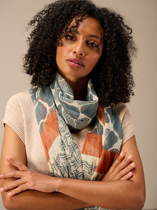 Printed scarf