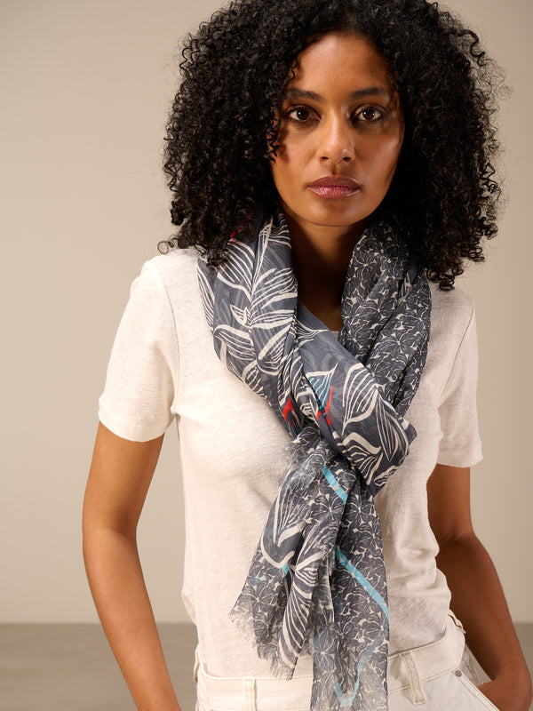 Printed scarf
