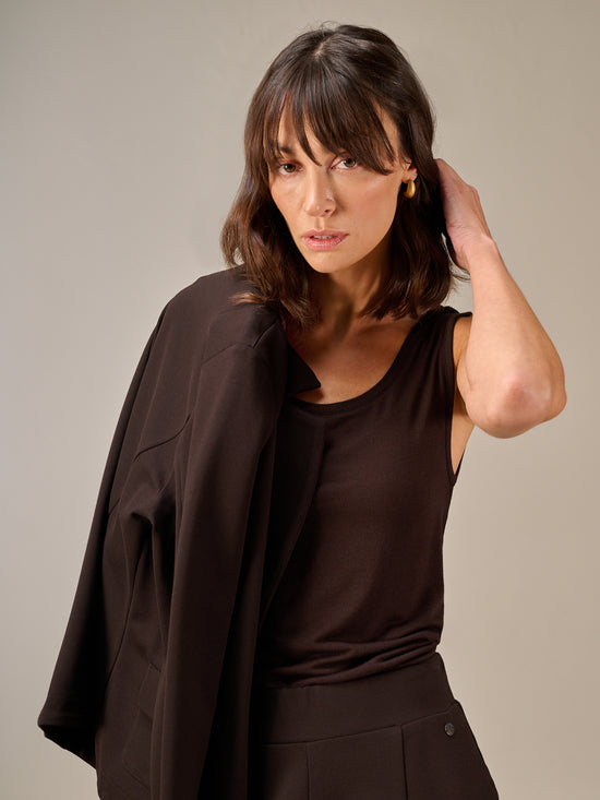 Round-neck top