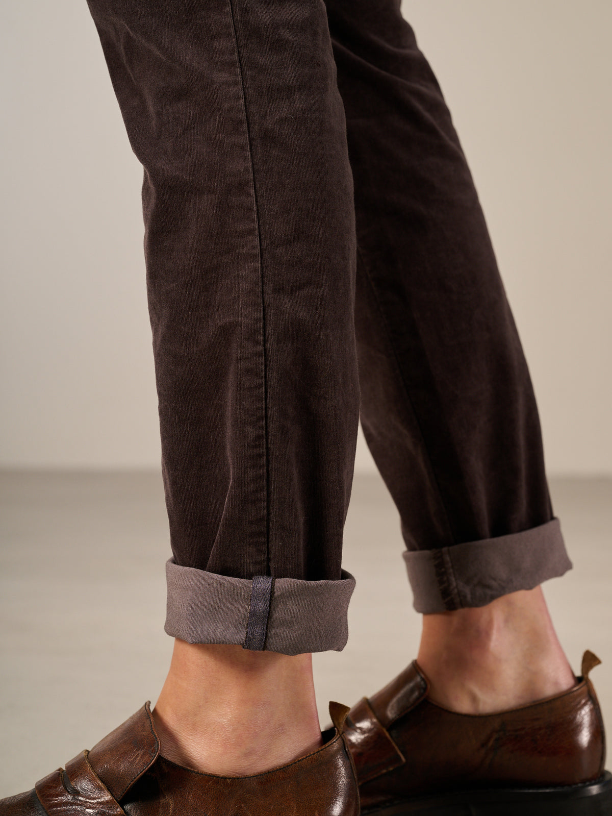 Tapered pants