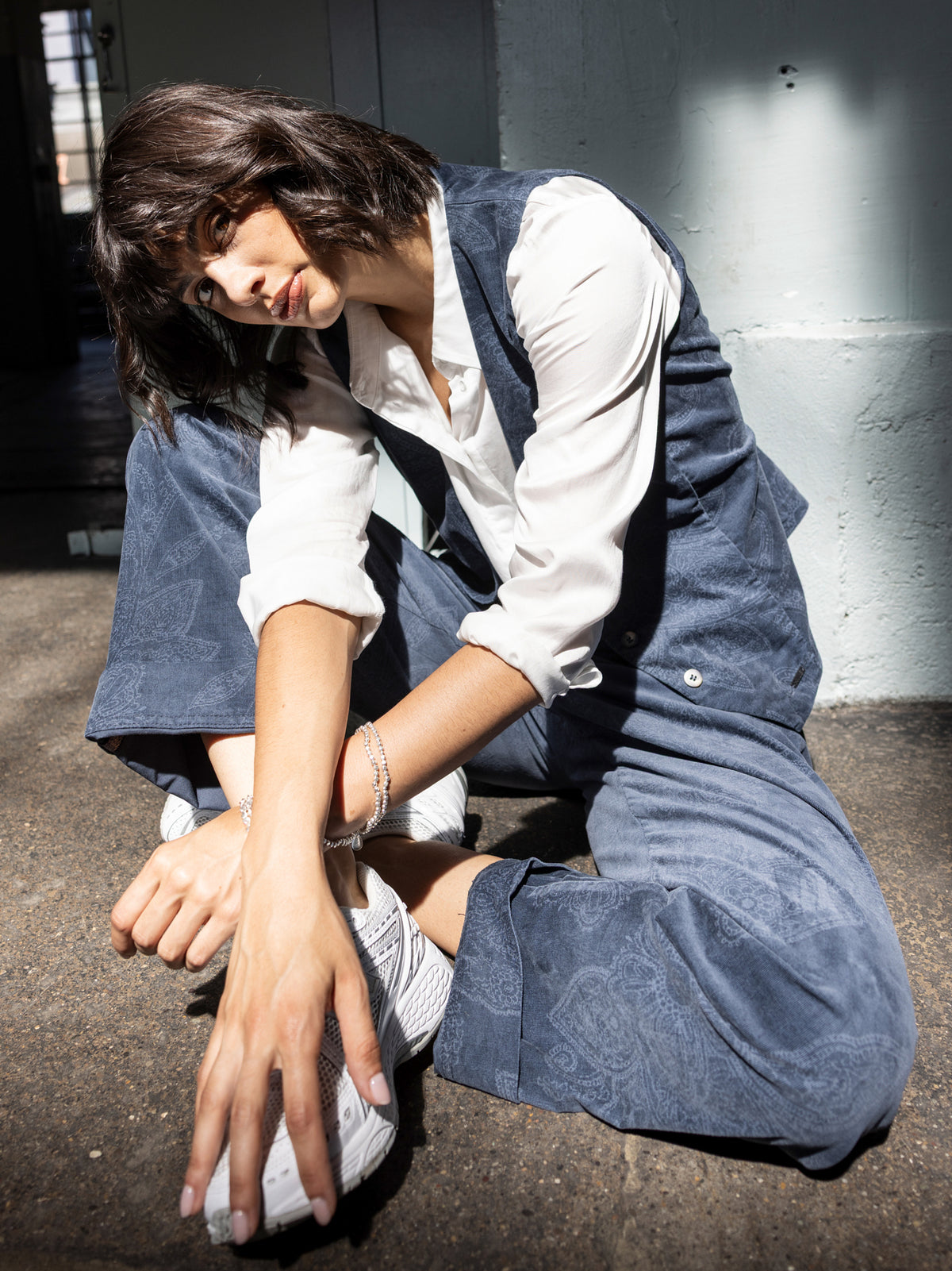 Straight-leg trousers