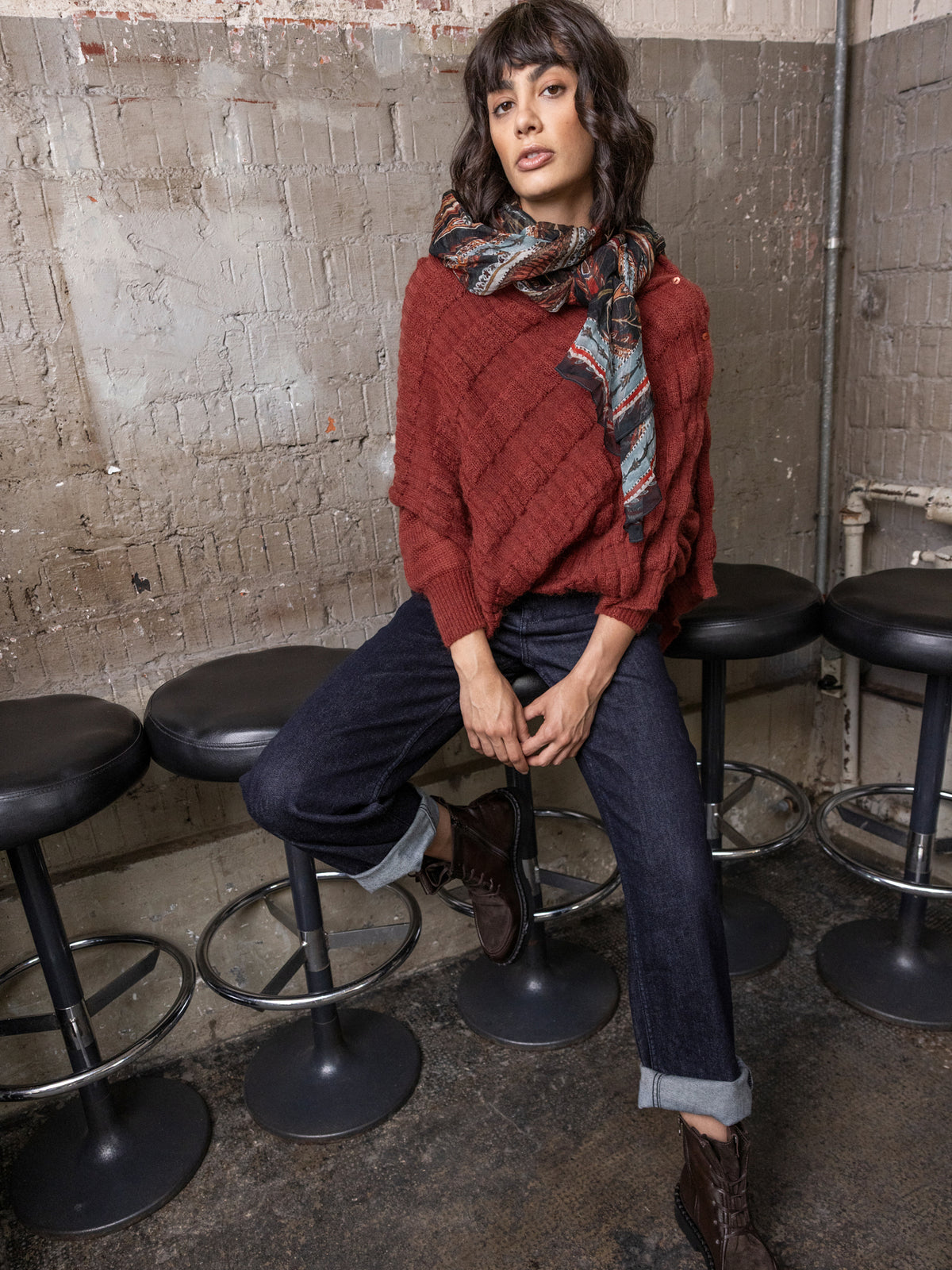 Straight-leg jeans