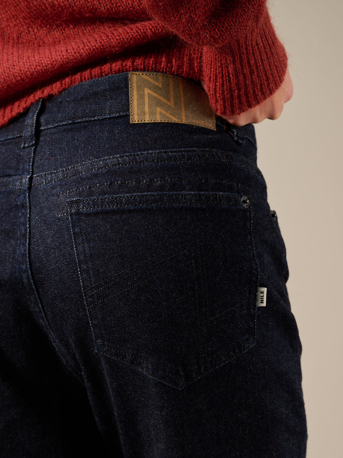 Straight-leg jeans