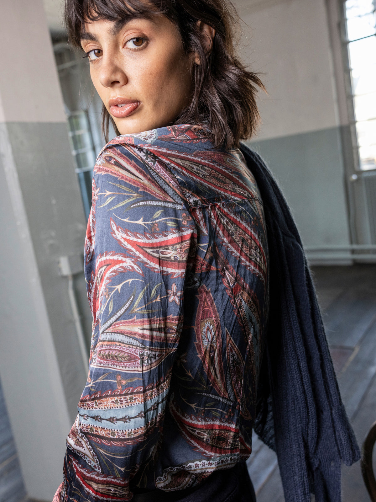 Blusa a maniche lunghe