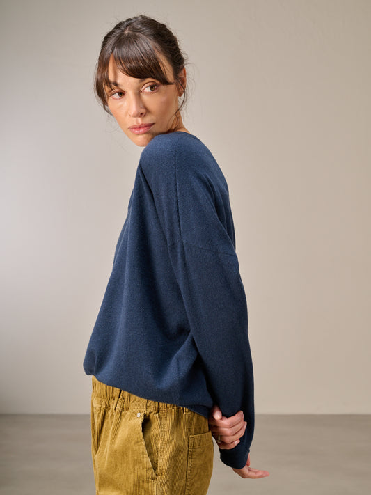 Knitted sweater with cashmere