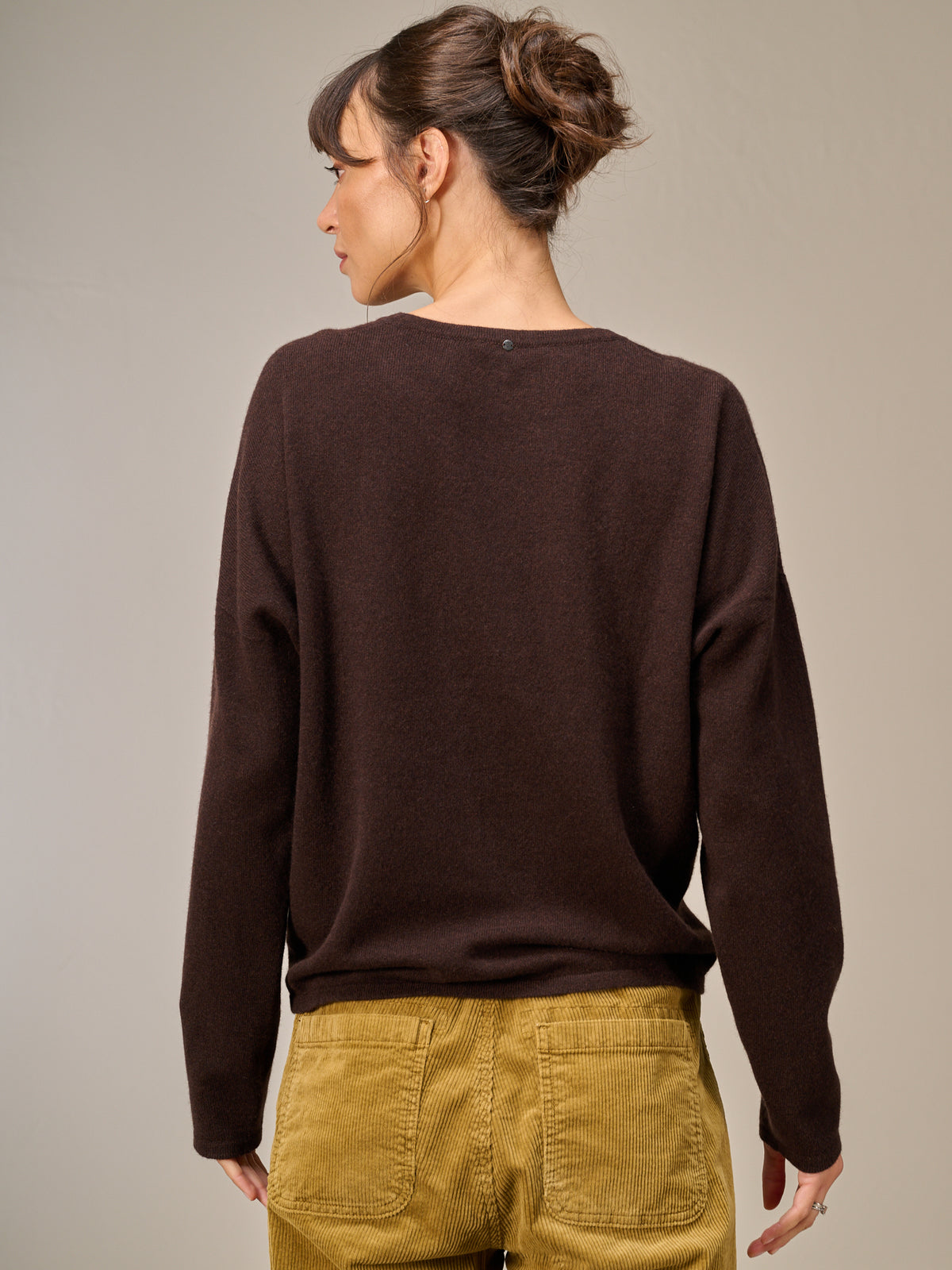 Knitted sweater with cashmere
