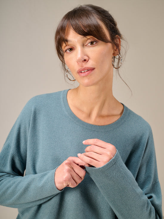 Knitted sweater with cashmere