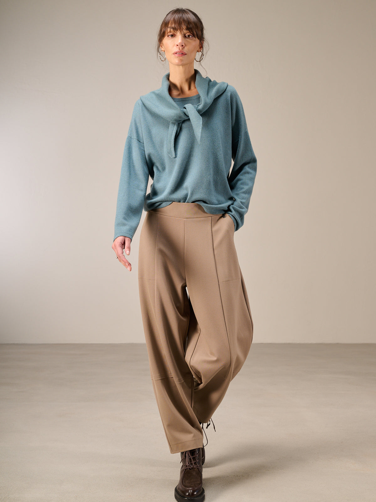 Knitted sweater with cashmere