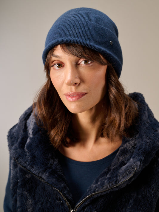 Hat with cashmere