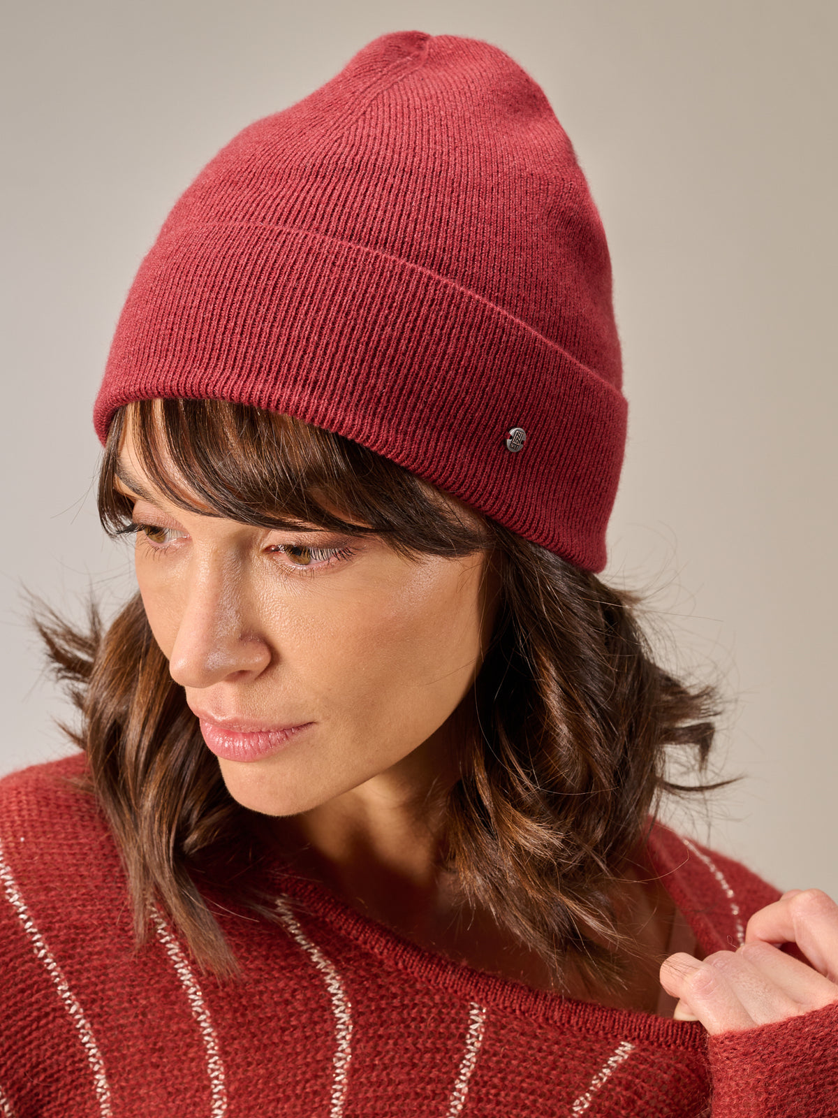 Hat with cashmere