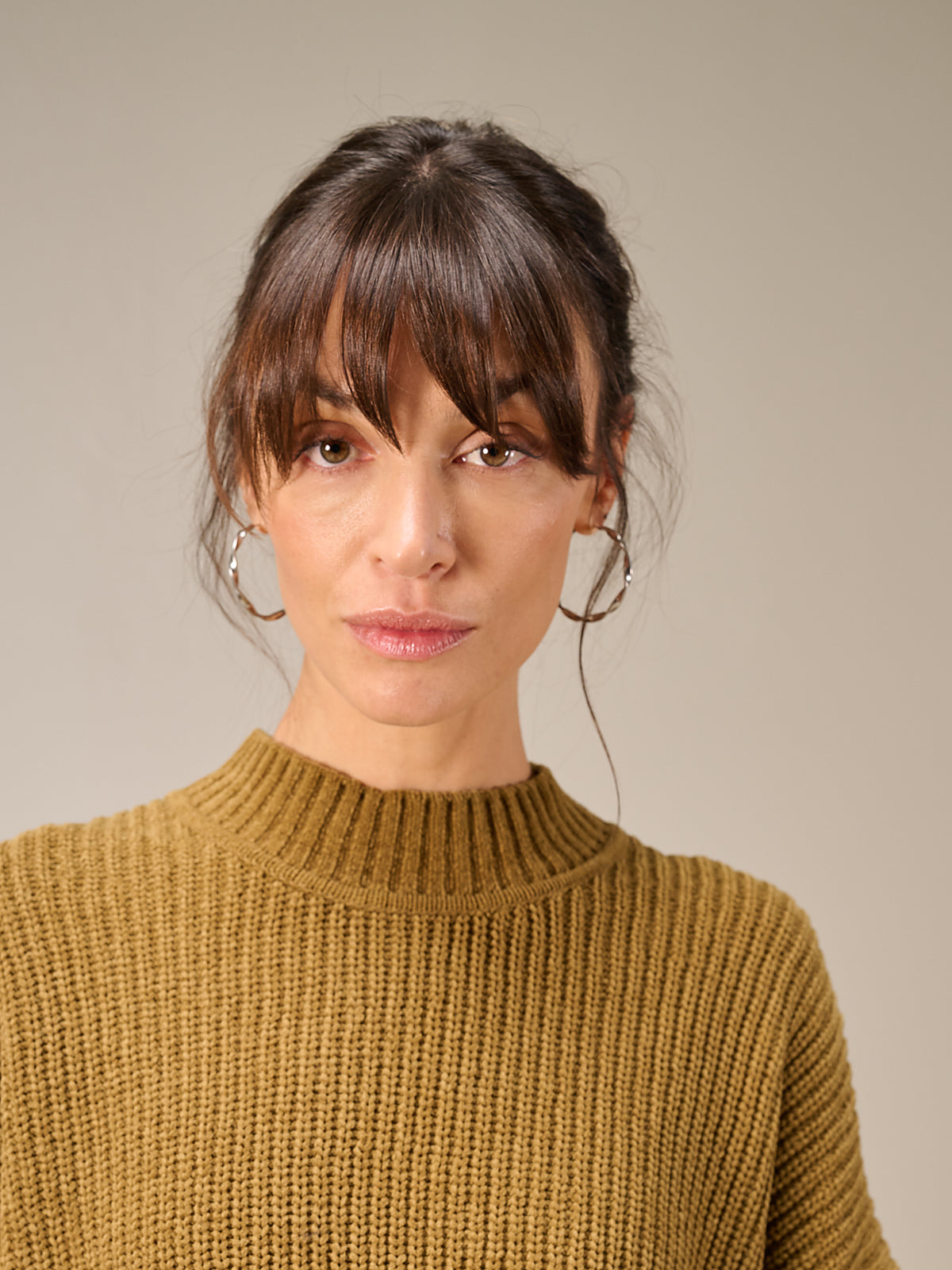 Sweater with stand-up collar