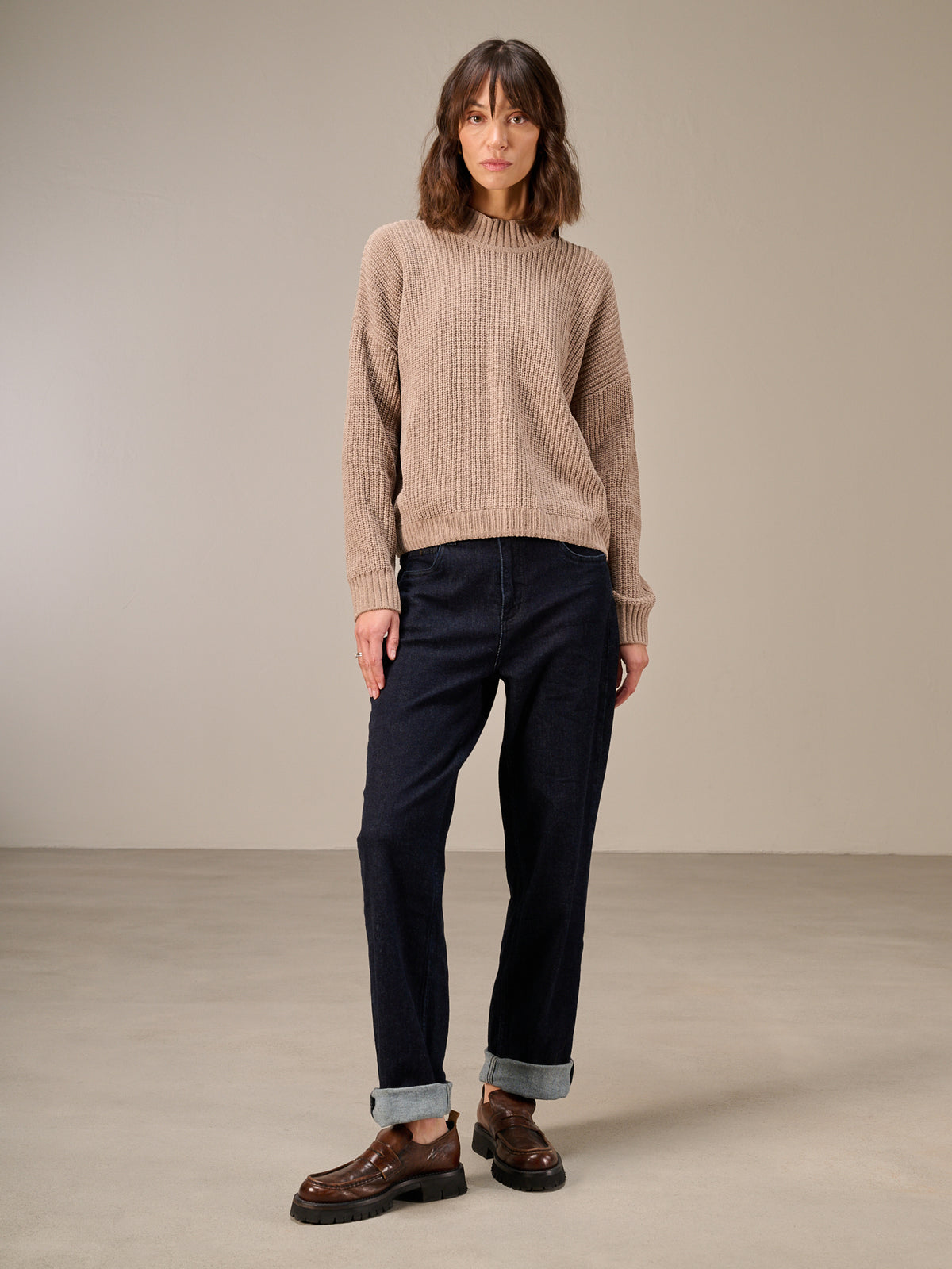 Sweater with stand-up collar