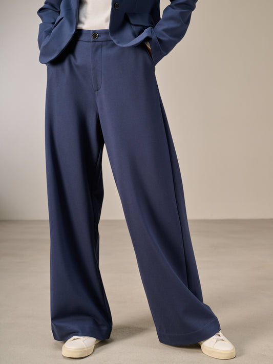 Wide-leg pants