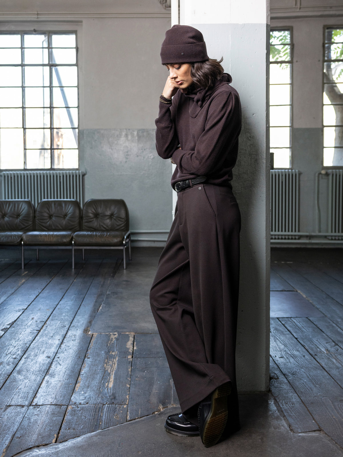 Wide-leg pants